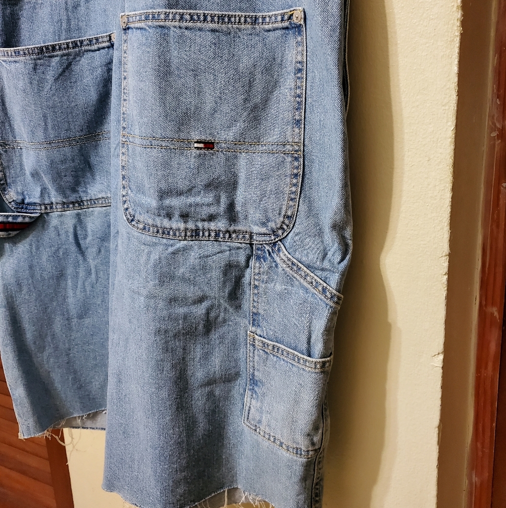 S O L D...Tommy Hilfiger overall shorts - Picture 8 of 12